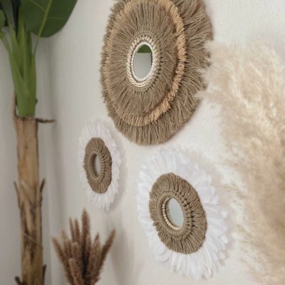 Miroir mural « Perle de Java » – L’appel brut et texturé des terres lointaines