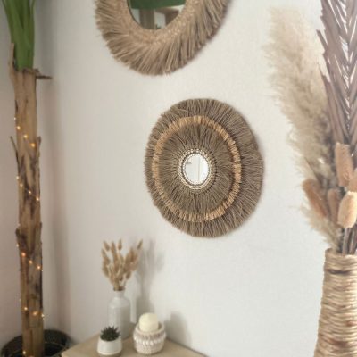 Miroir mural « Perle de Java » – L’appel brut et texturé des terres lointaines